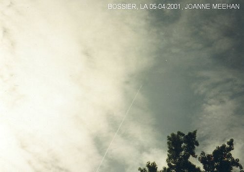 Chemtrail sprayings over Bossier, LA on 05-04-2001