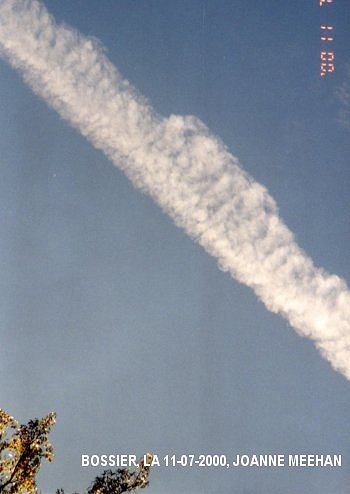 Chemtrail sprayings over Bossier, LA on 11-07-2000