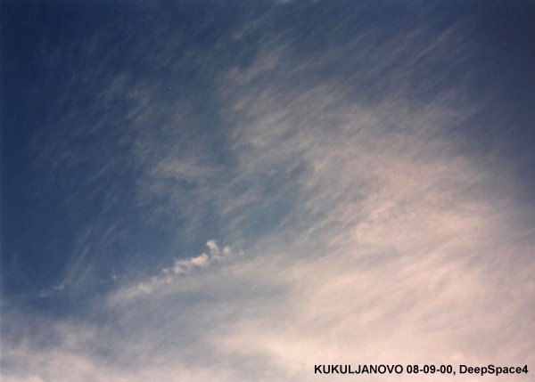 Chemtrail detail over Kukuljanovo, Rijeka, Croatia (Europe) on 08-09-00